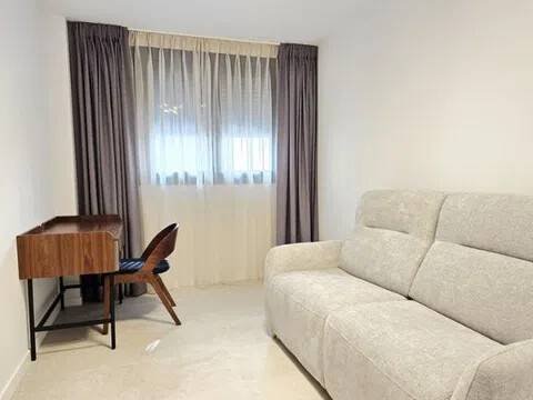 Flat 120 m² in Marbella