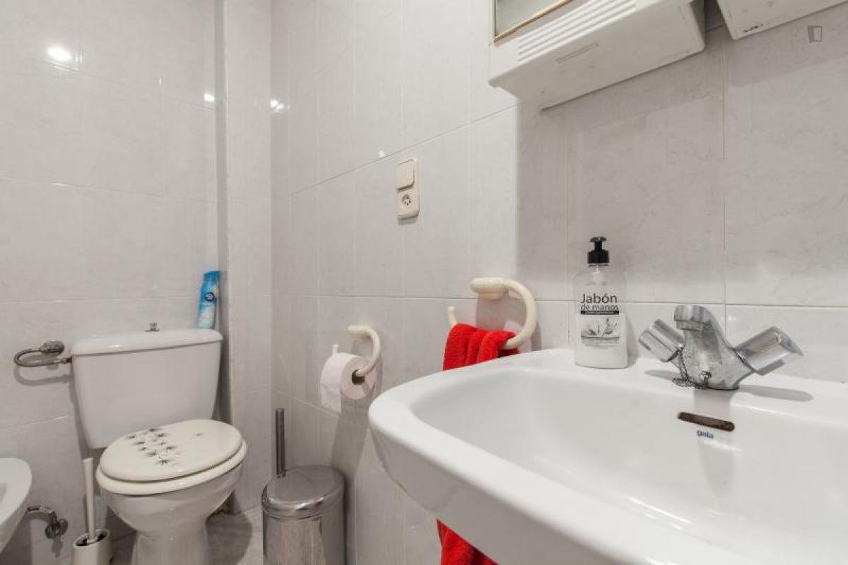 Habitació de lloguer, Madrid