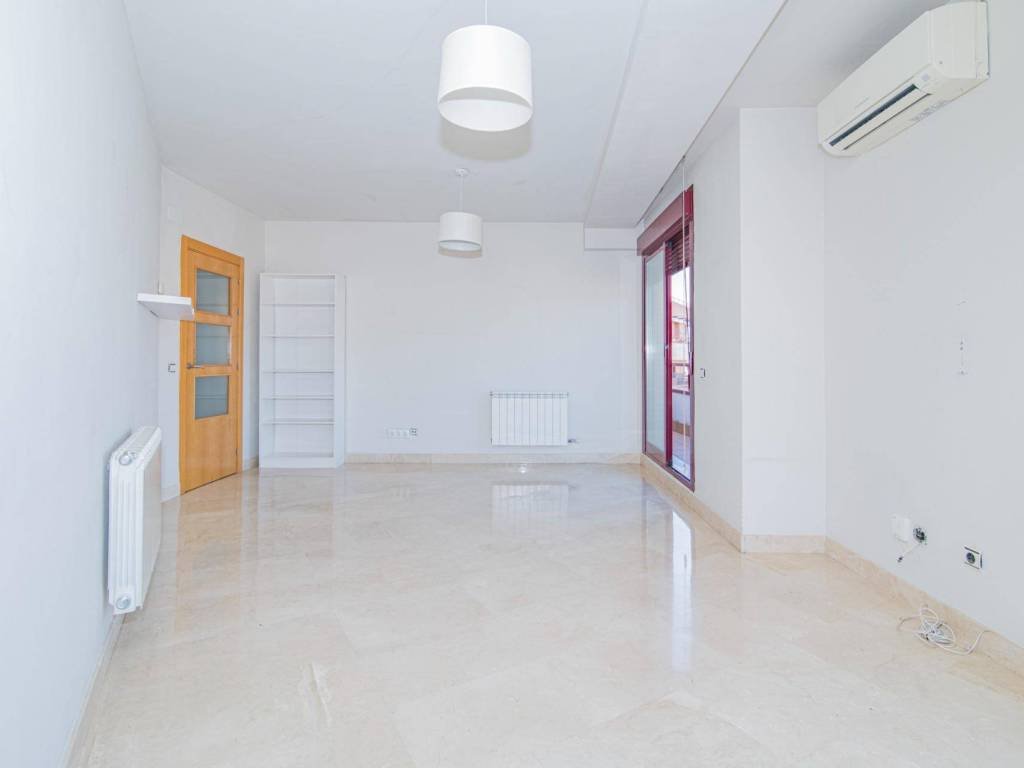 Piso de 101 m² en Granada