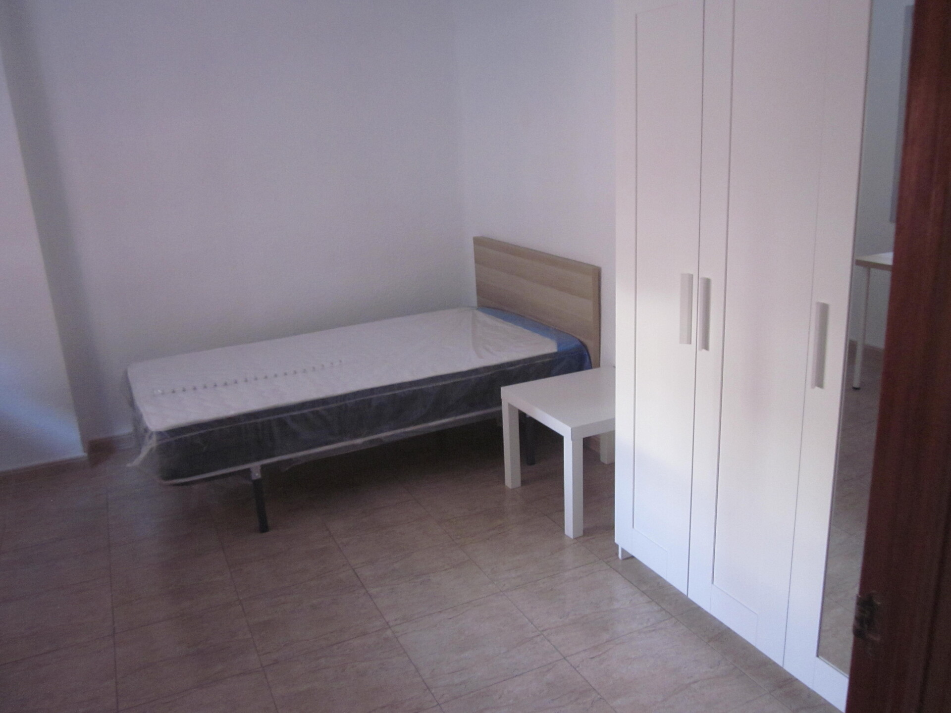 Piso de 100 m² en Granada