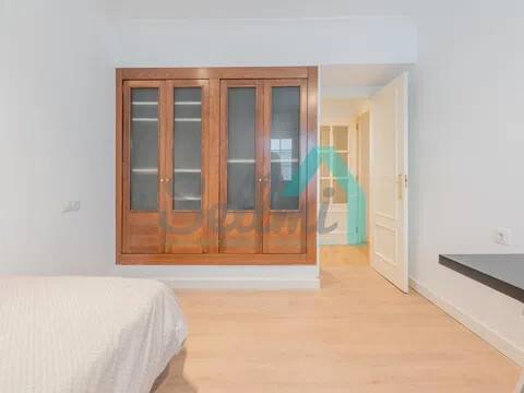 Piso de 166 m² en Oviedo