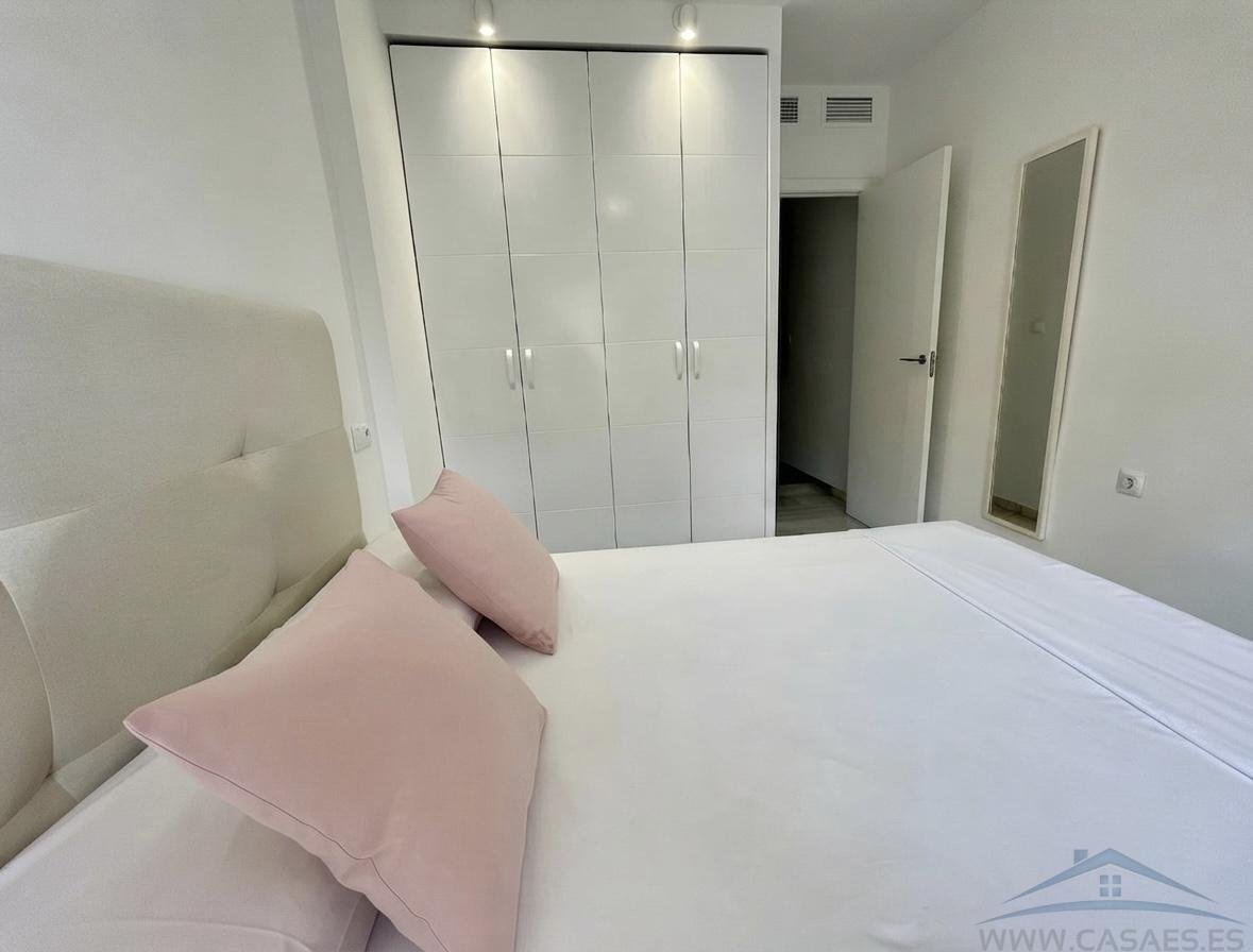 Piso de 135 m² en Roquetas de Mar