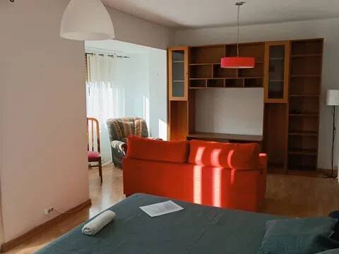 Habitación 115 m², Jaca