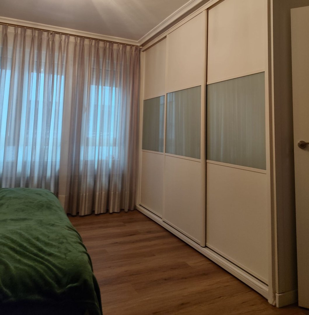 Pis de 84 m² a Oviedo