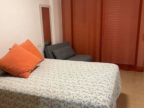 Piso de 50 m² en Ares