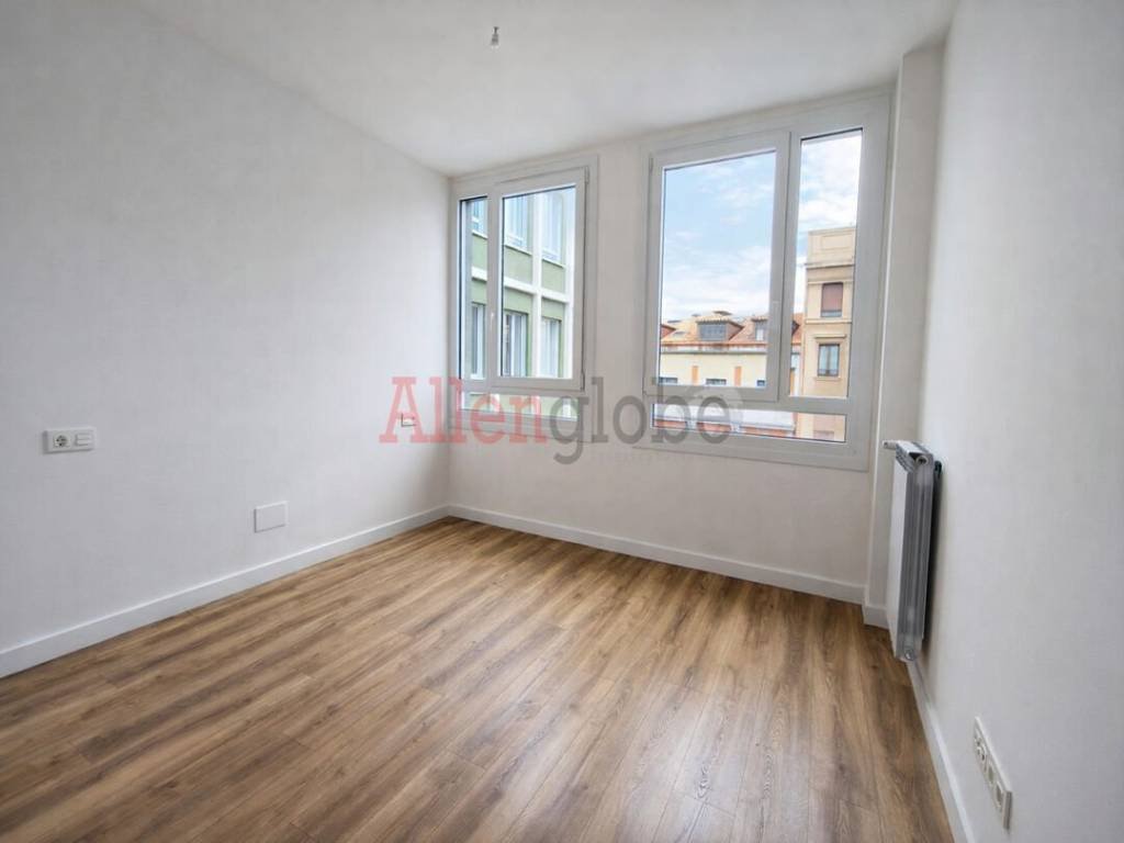 Piso de 87 m² en Gijón