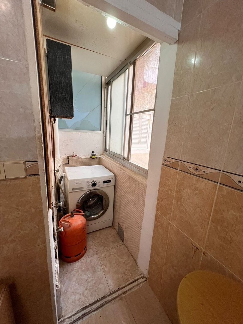 Piso de 90 m² en Alicante