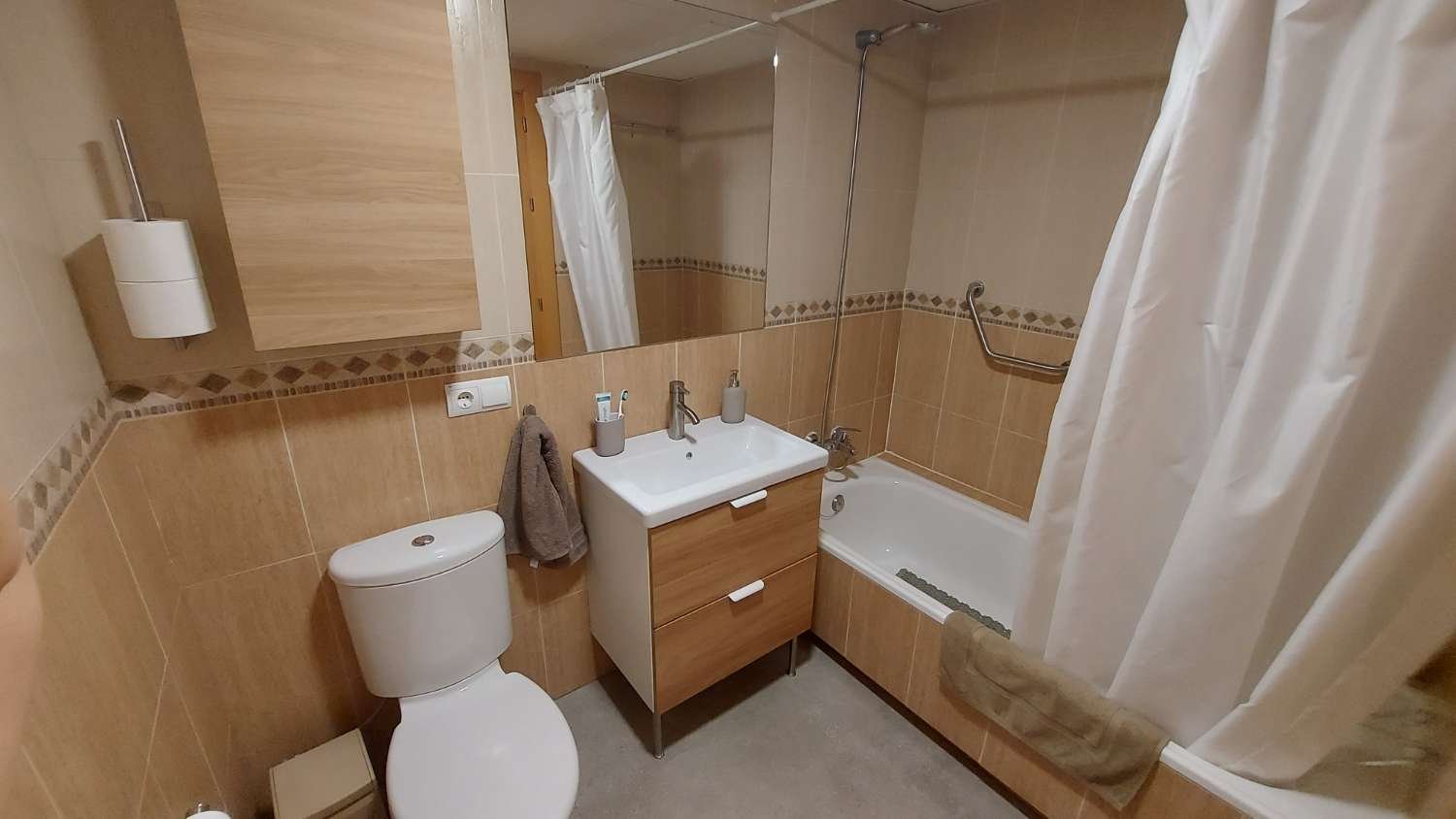 Piso de 100 m² en Vera
