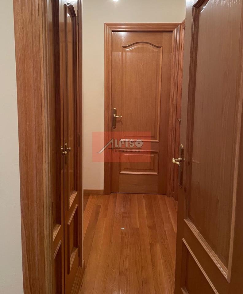 Piso de 92 m² en Ourense