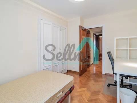 Piso de 110 m² en Oviedo