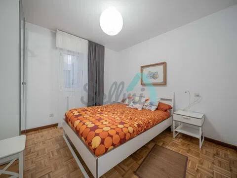 Piso de 89 m² en Oviedo