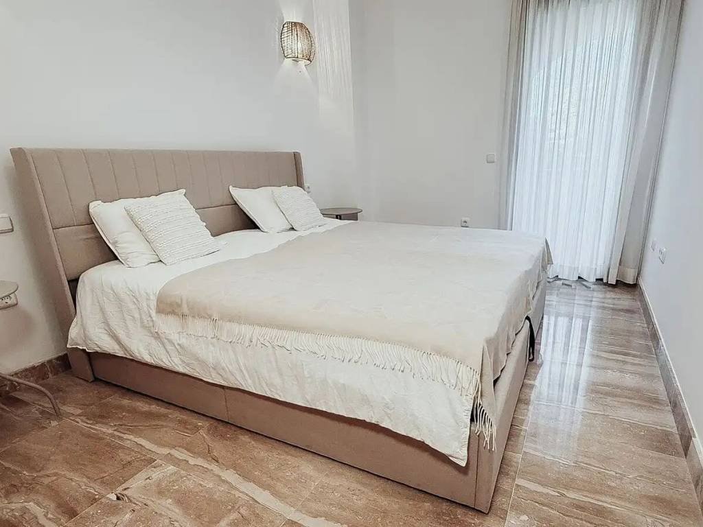 Pis de 131 m² a Estepona