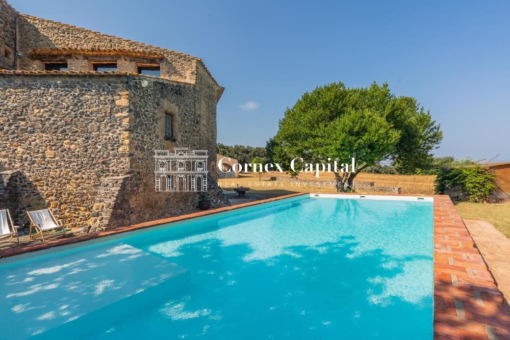 Piso de 1000 m² en Rupià