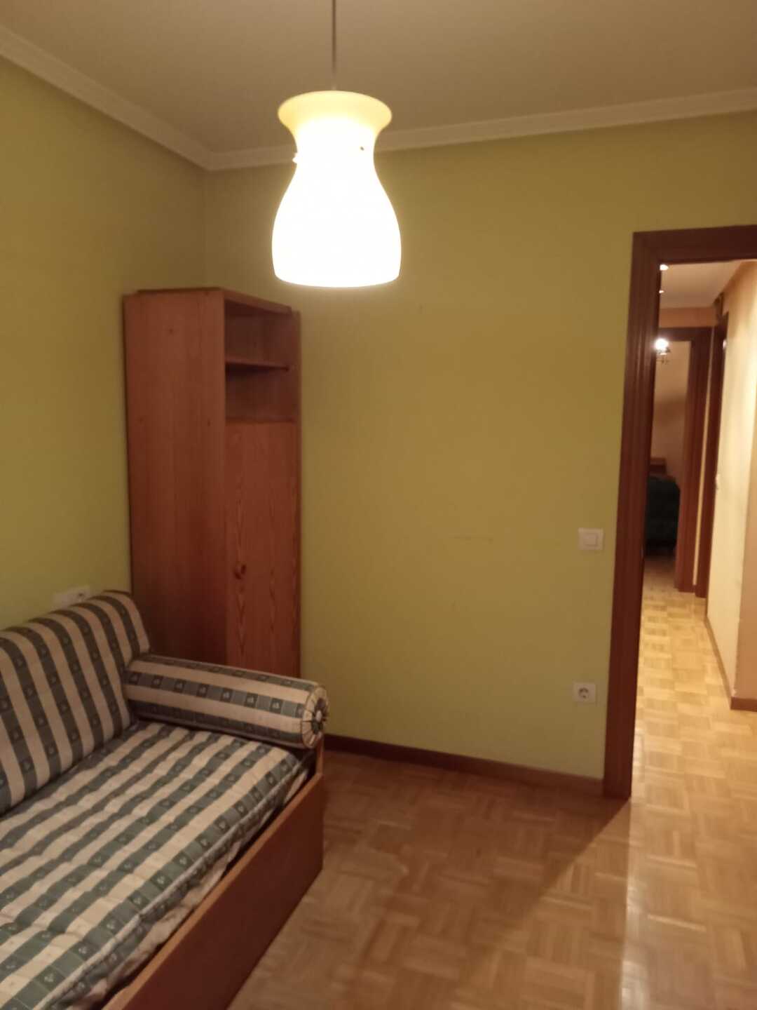 Piso de 87 m² en Gijón