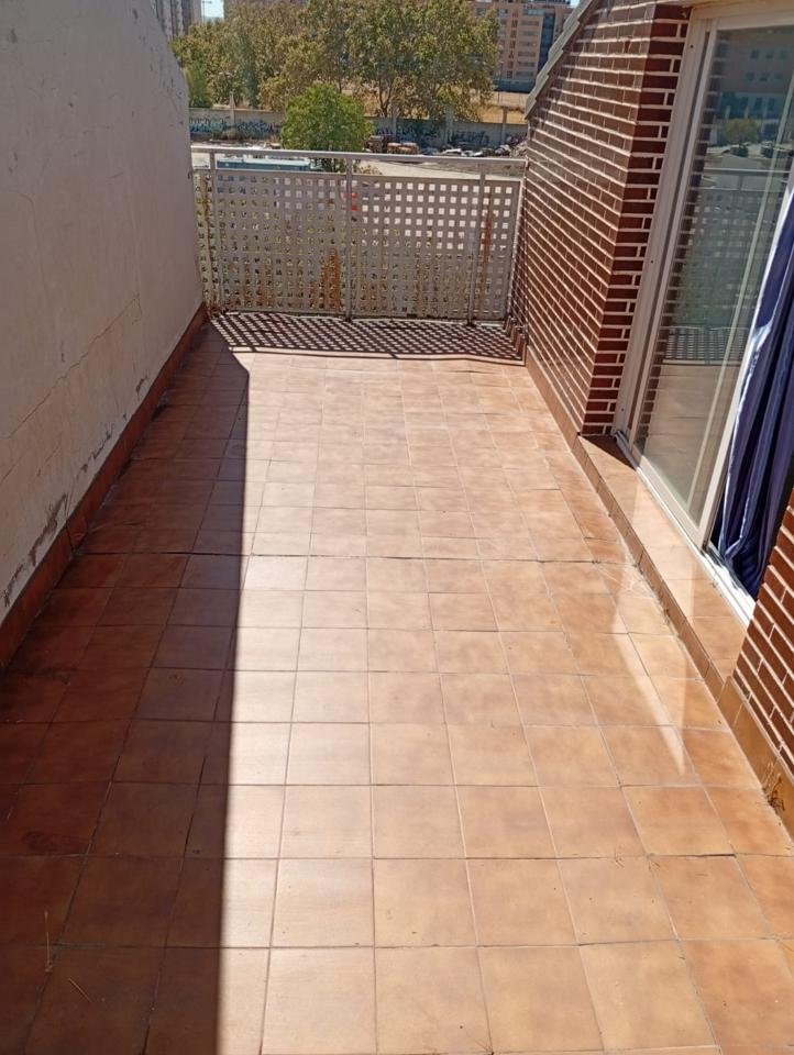 Casa de 220 m² en Zaragoza