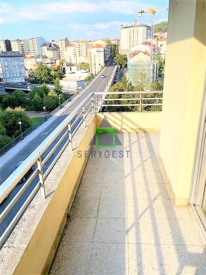 Piso de 130 m² en Ourense
