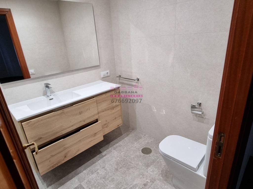 Piso de 140 m² en Vigo
