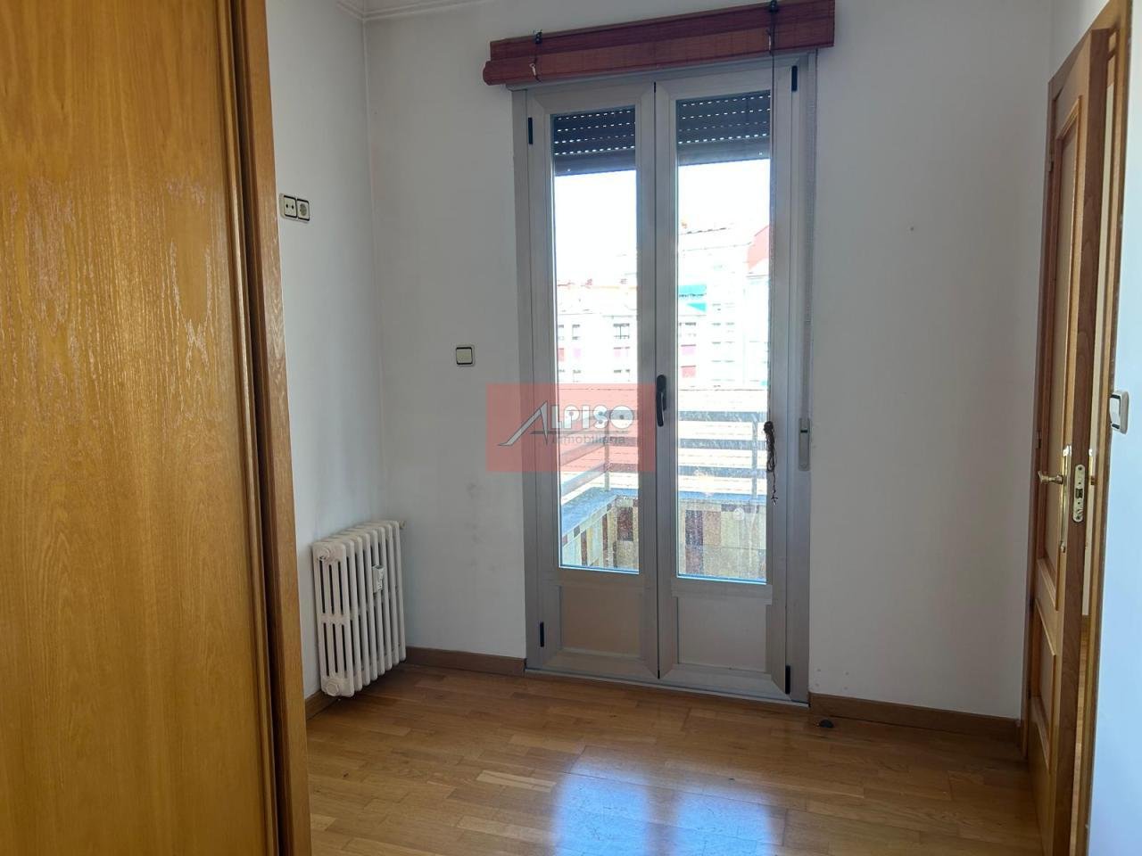 Piso de 81 m² en Ourense