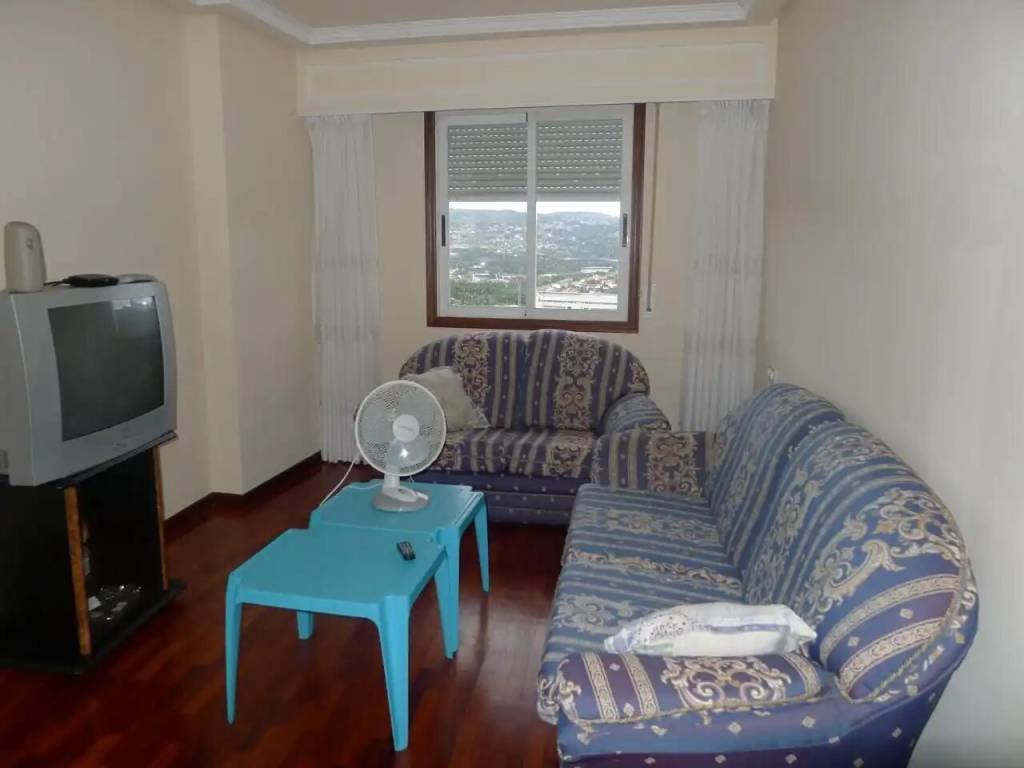 Piso de 80 m² en Ourense