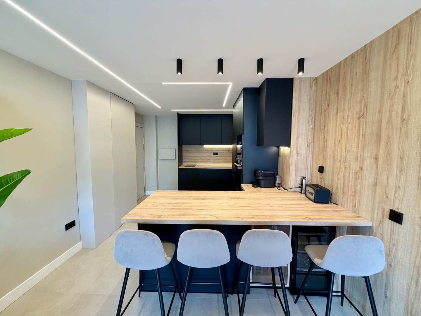 Wohnung 65 m² in Roquetas de Mar