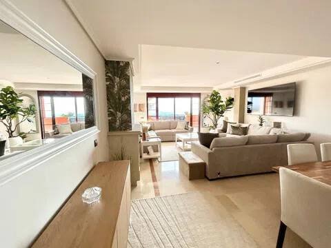 Appartement 305 m² à Ojén