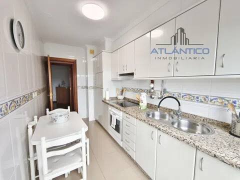 Piso de 88 m² en Carballo