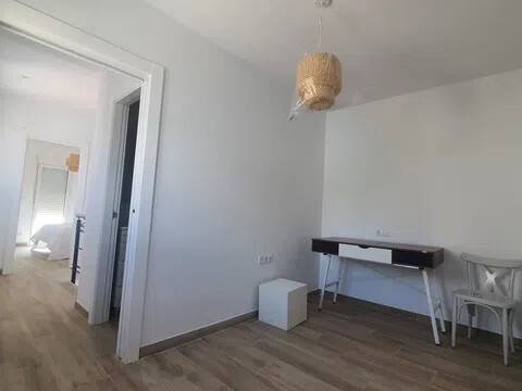 Piso de 95 m² en Linares