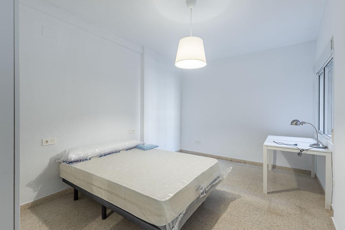 Piso de 101 m² en Granada