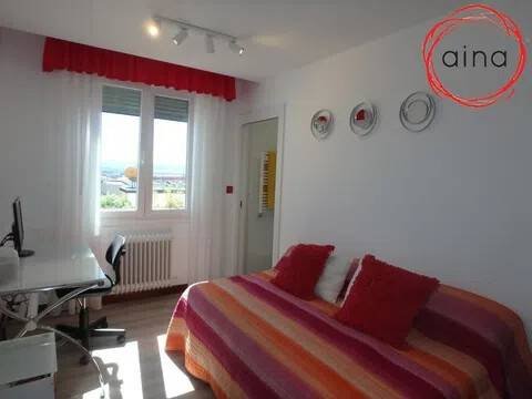 Piso de 80 m² en Pamplona