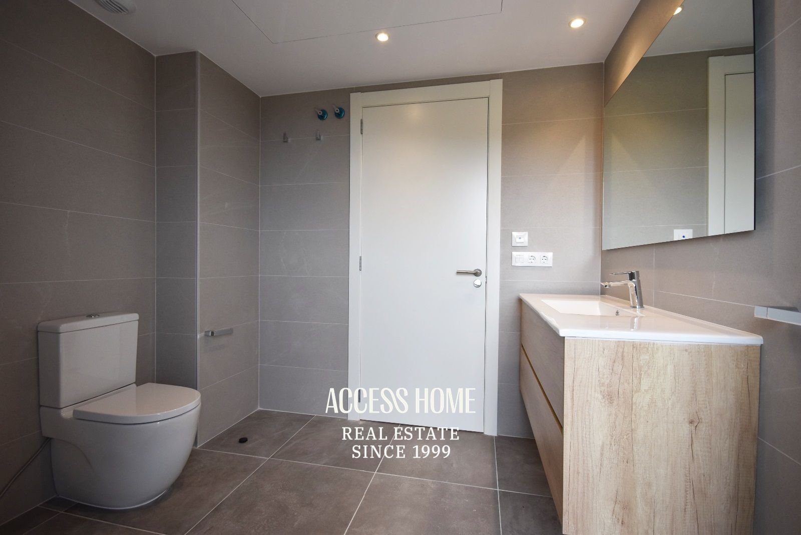 Casa 364 m² a Tiana
