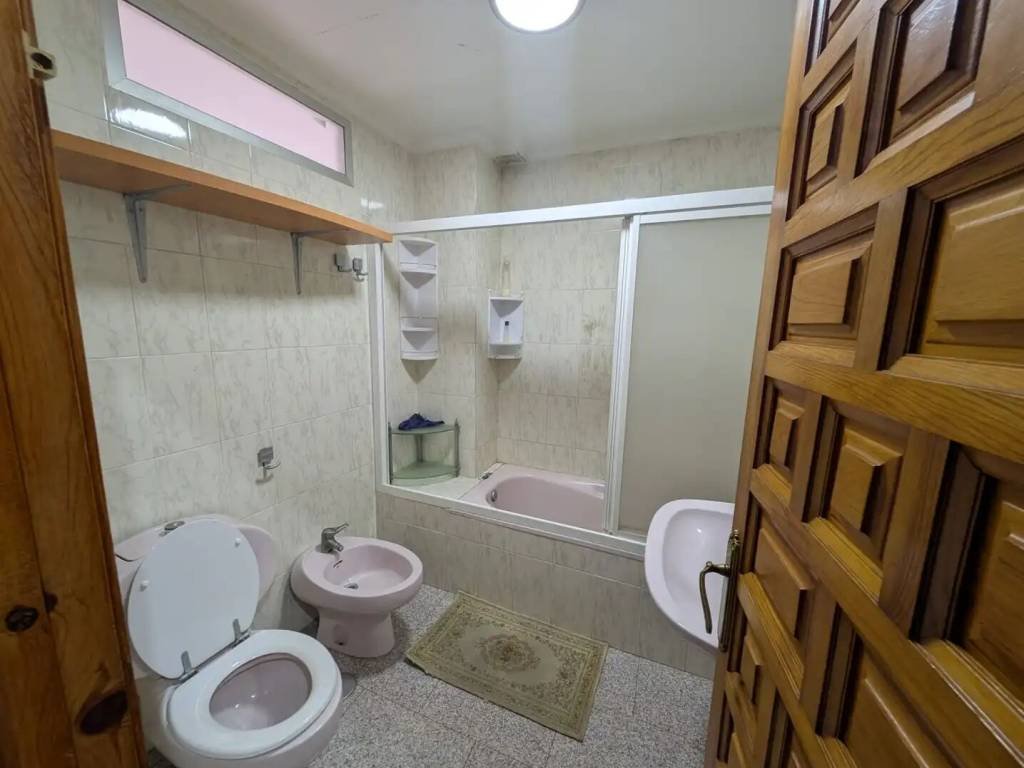 Piso de 100 m² en Alcaudete