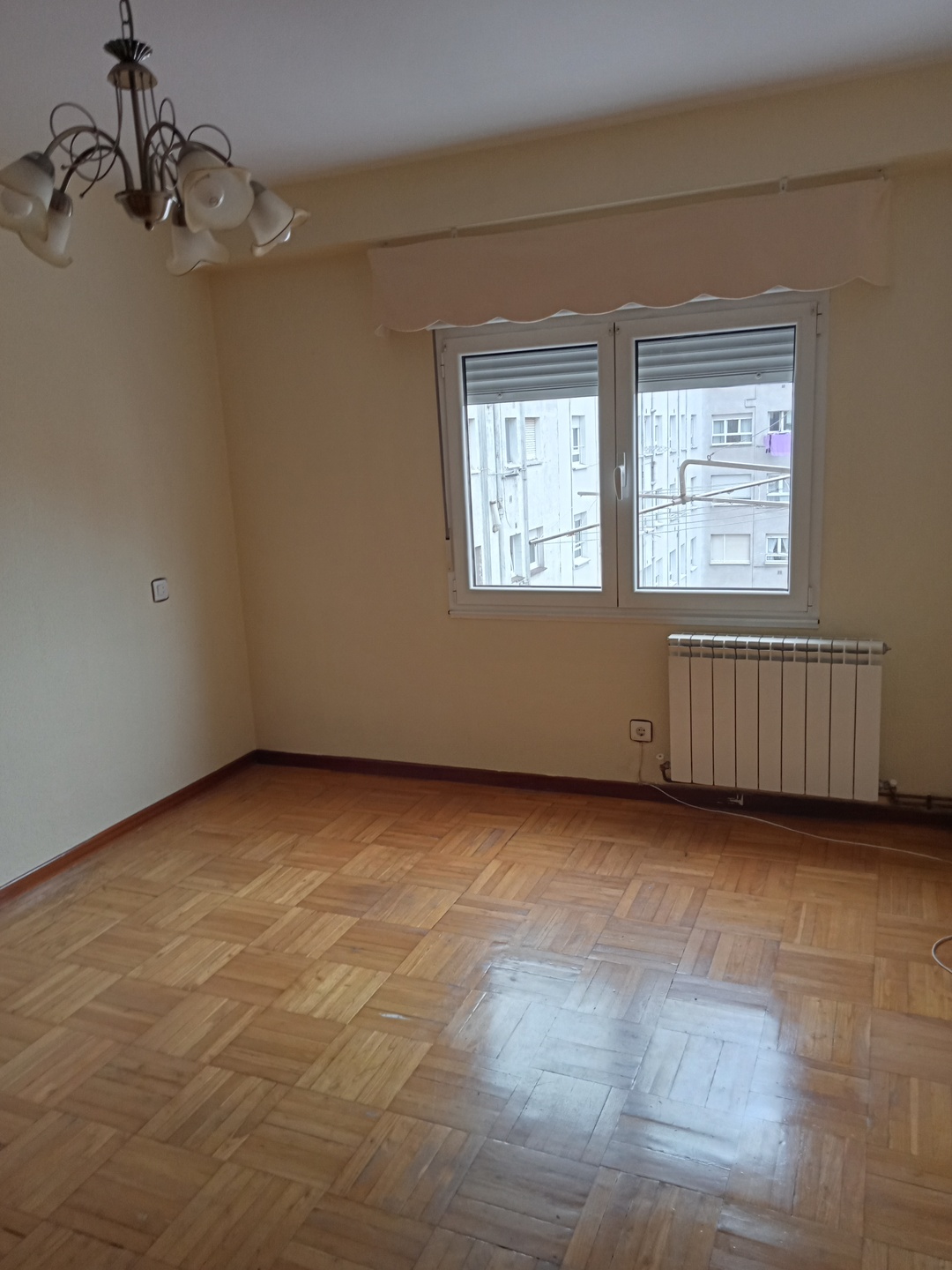Piso de 85 m² en Gijón