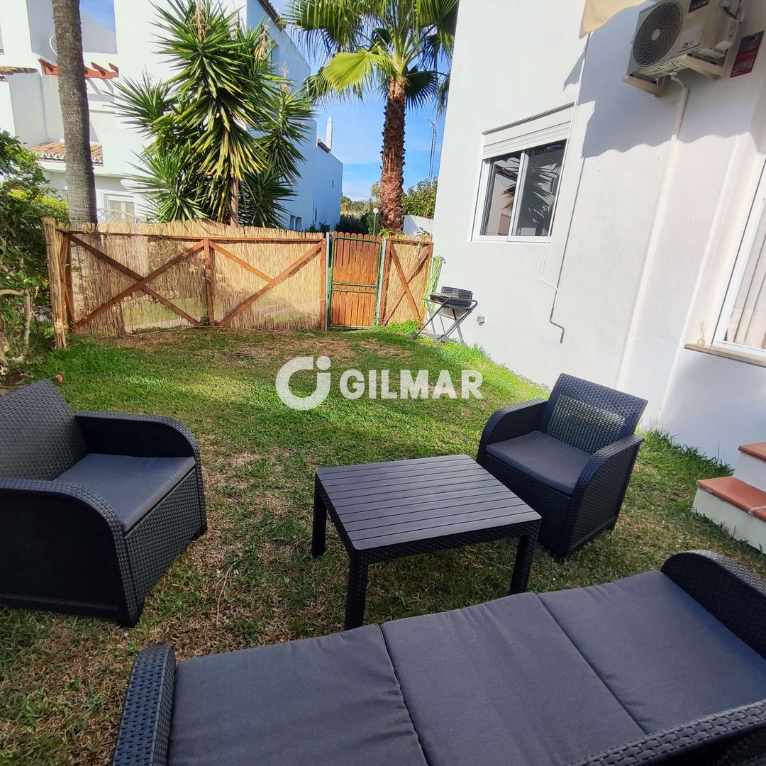 Casa de 220 m² en Estepona