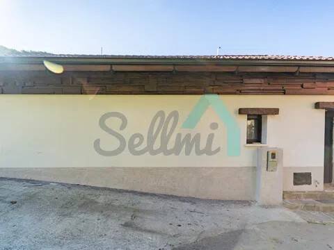 Casa de 200 m² en Mieres