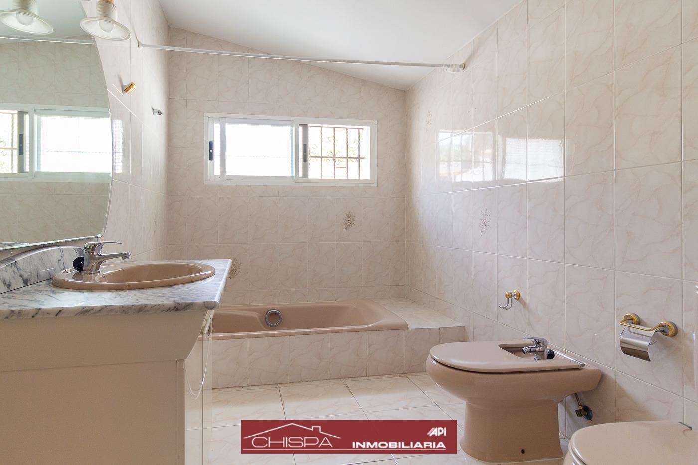 Moradia 152 m² em Nàquera / Náquera