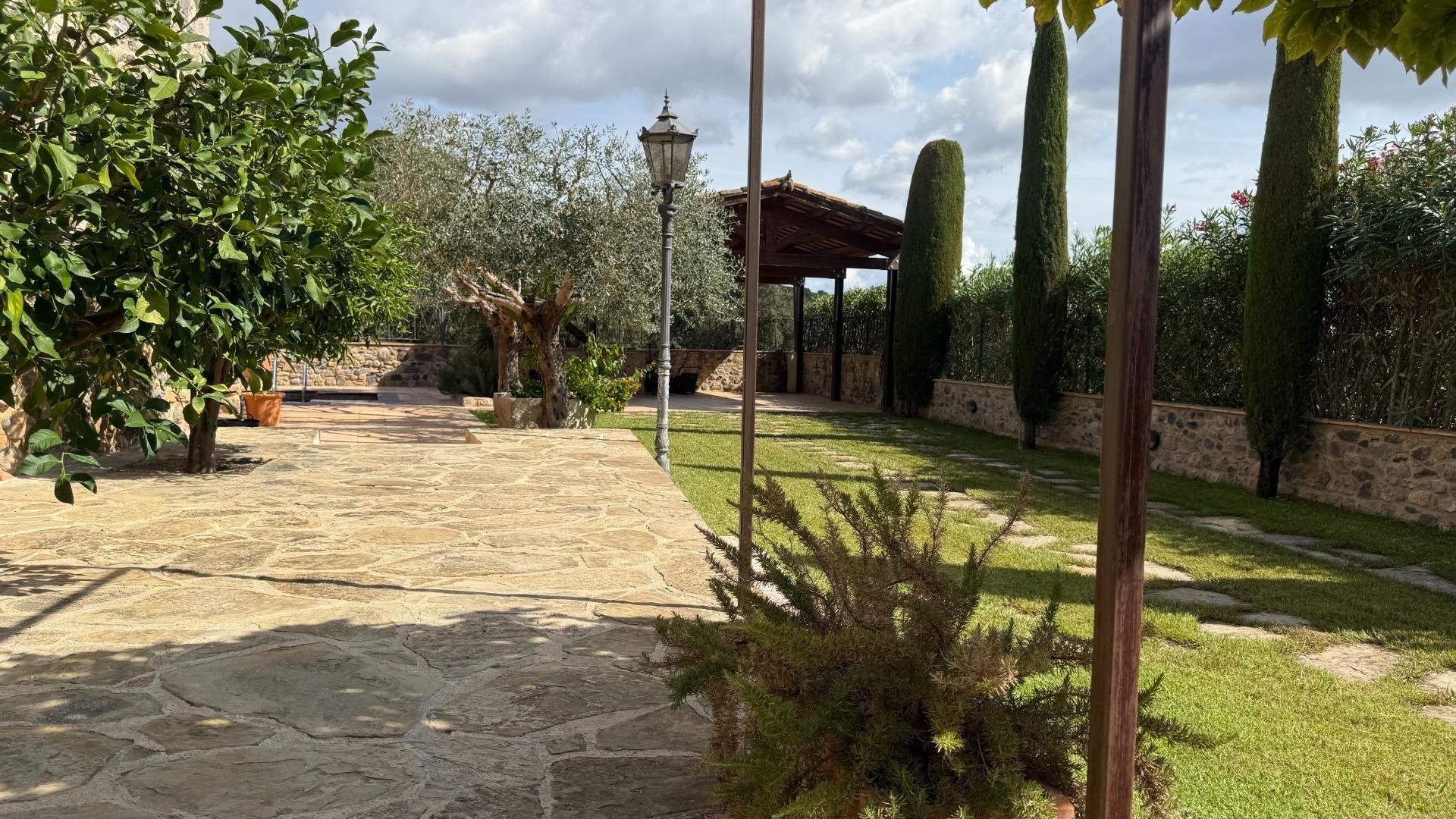 Pis de 282 m² a Garrigàs