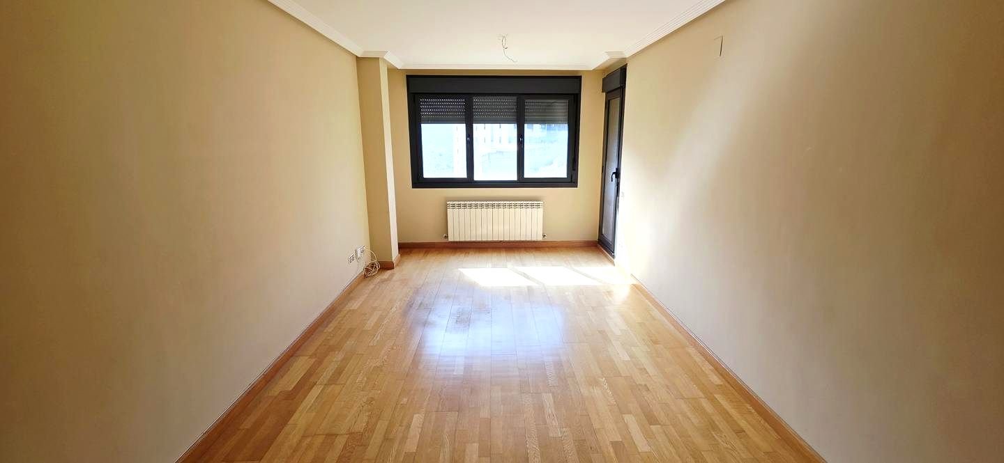 Pis de 117 m² a Oviedo
