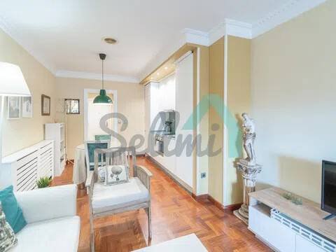 Piso de 46 m² en Oviedo