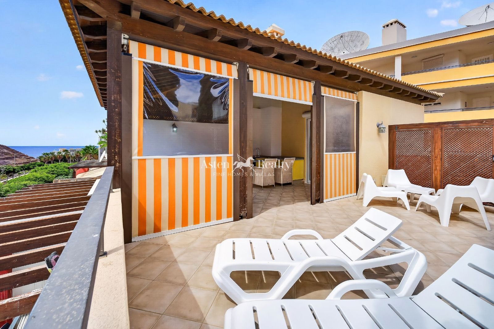 Piso de 325 m² en Arona