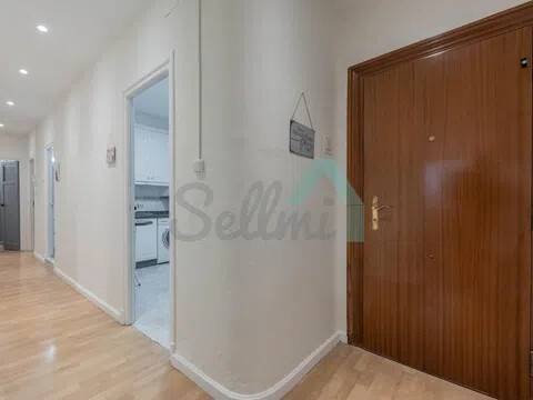 Habitación 83 m², Oviedo