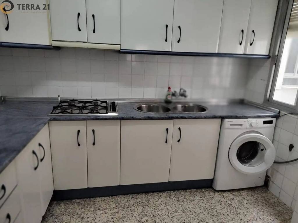 Piso de 95 m² en Jaén