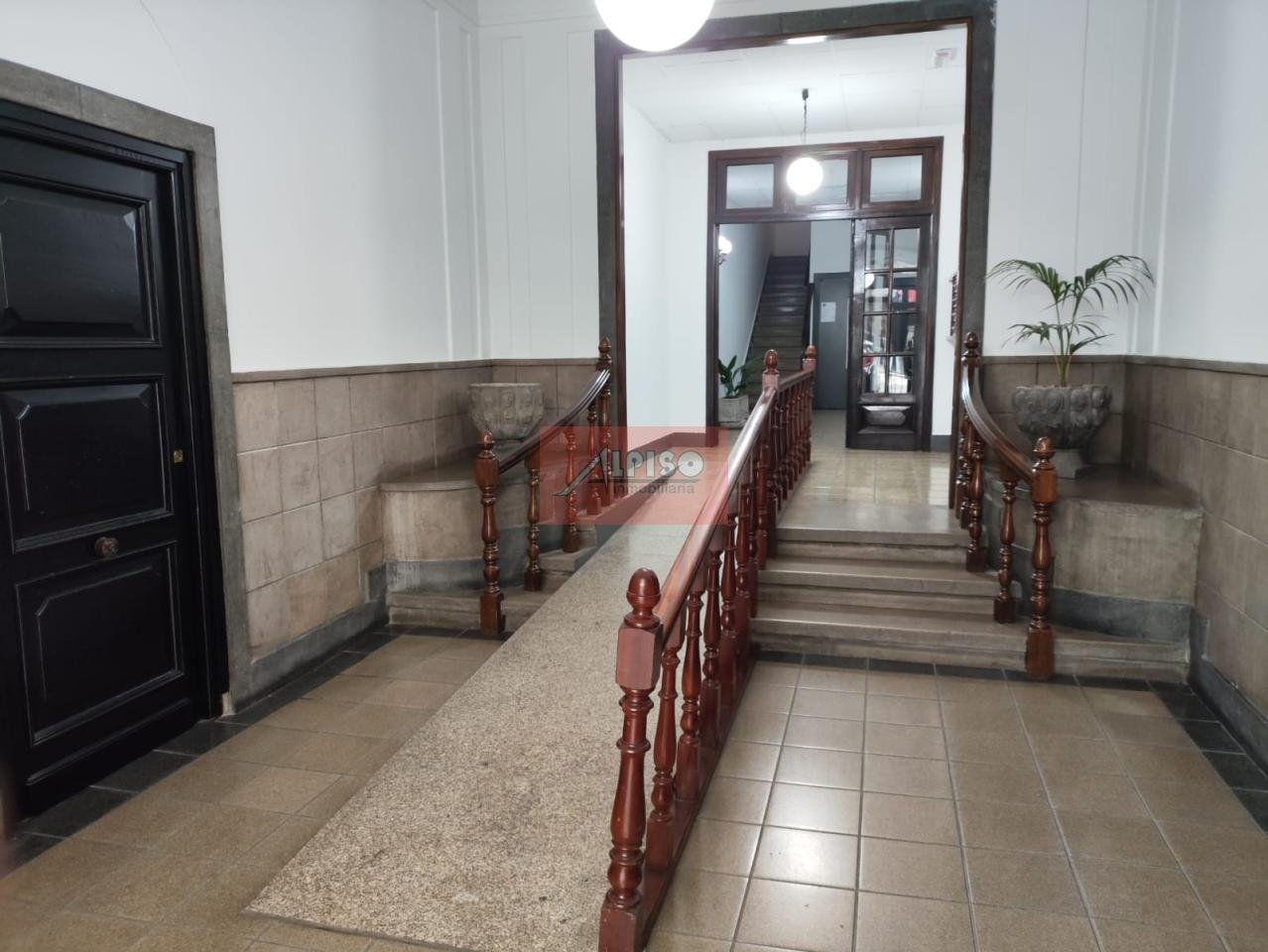 Piso de 93 m² en Ourense