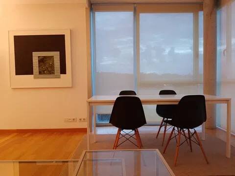Wohnung 96 m² in Oleiros