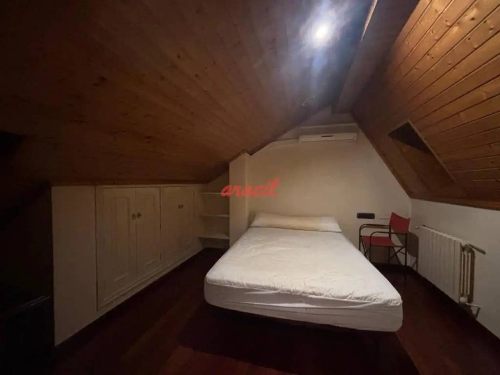 Piso de 80 m² en Ourense