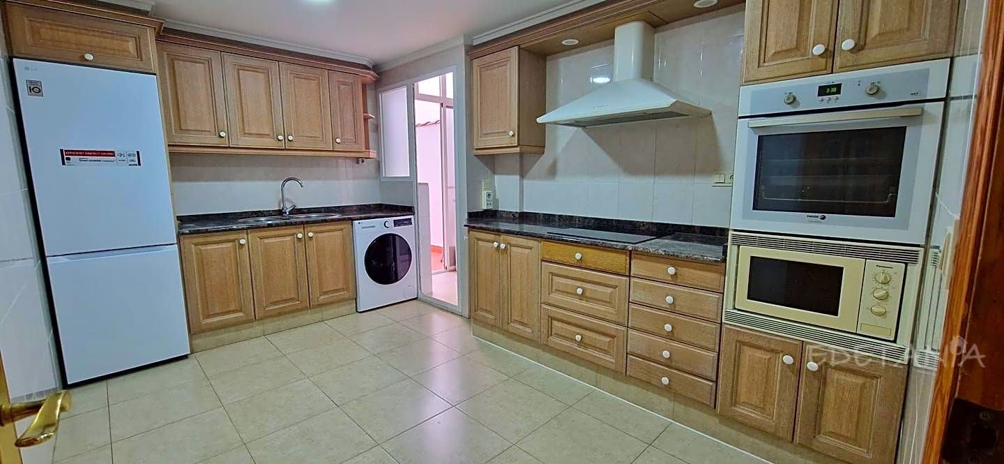 Habitación 140 m², Moncada