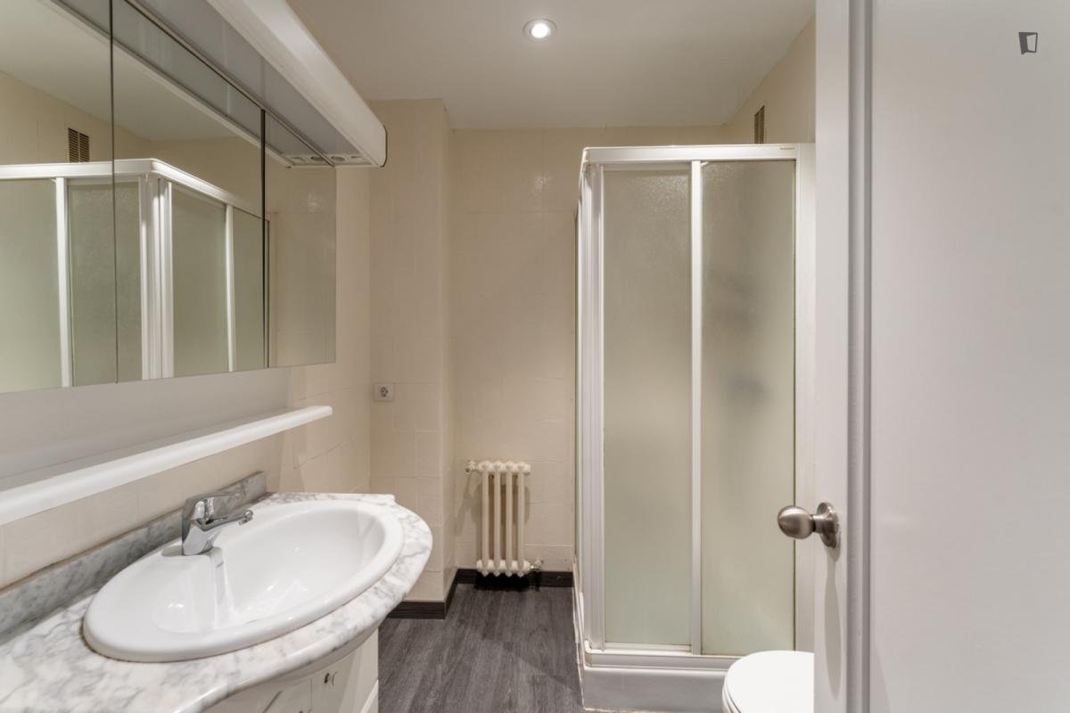 Habitació de lloguer, Madrid