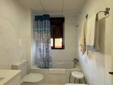 Piso de 80 m² en Motril