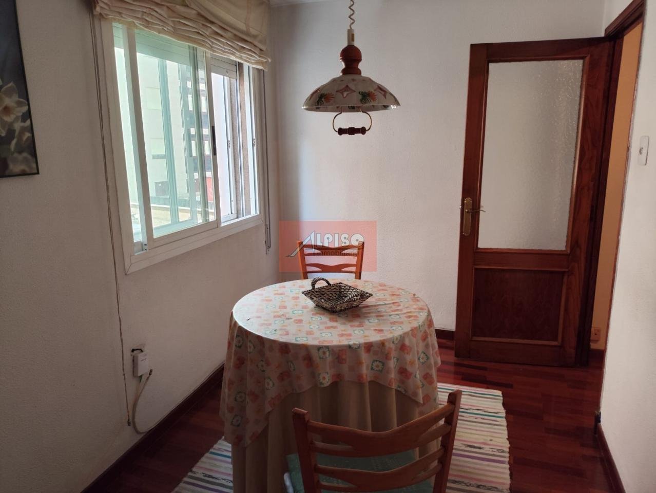 Piso de 75 m² en Ourense
