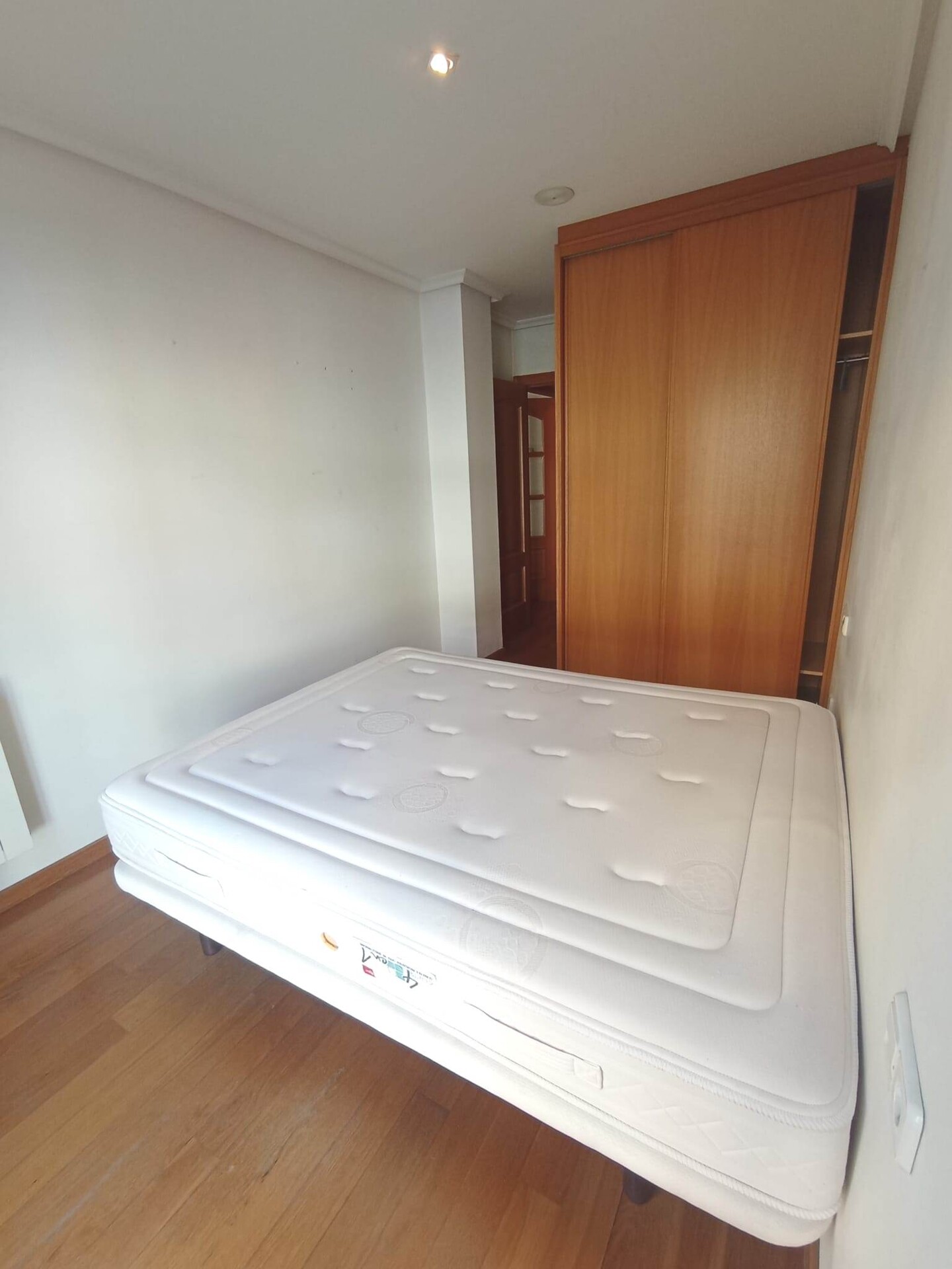 Piso de 87 m² en Ourense