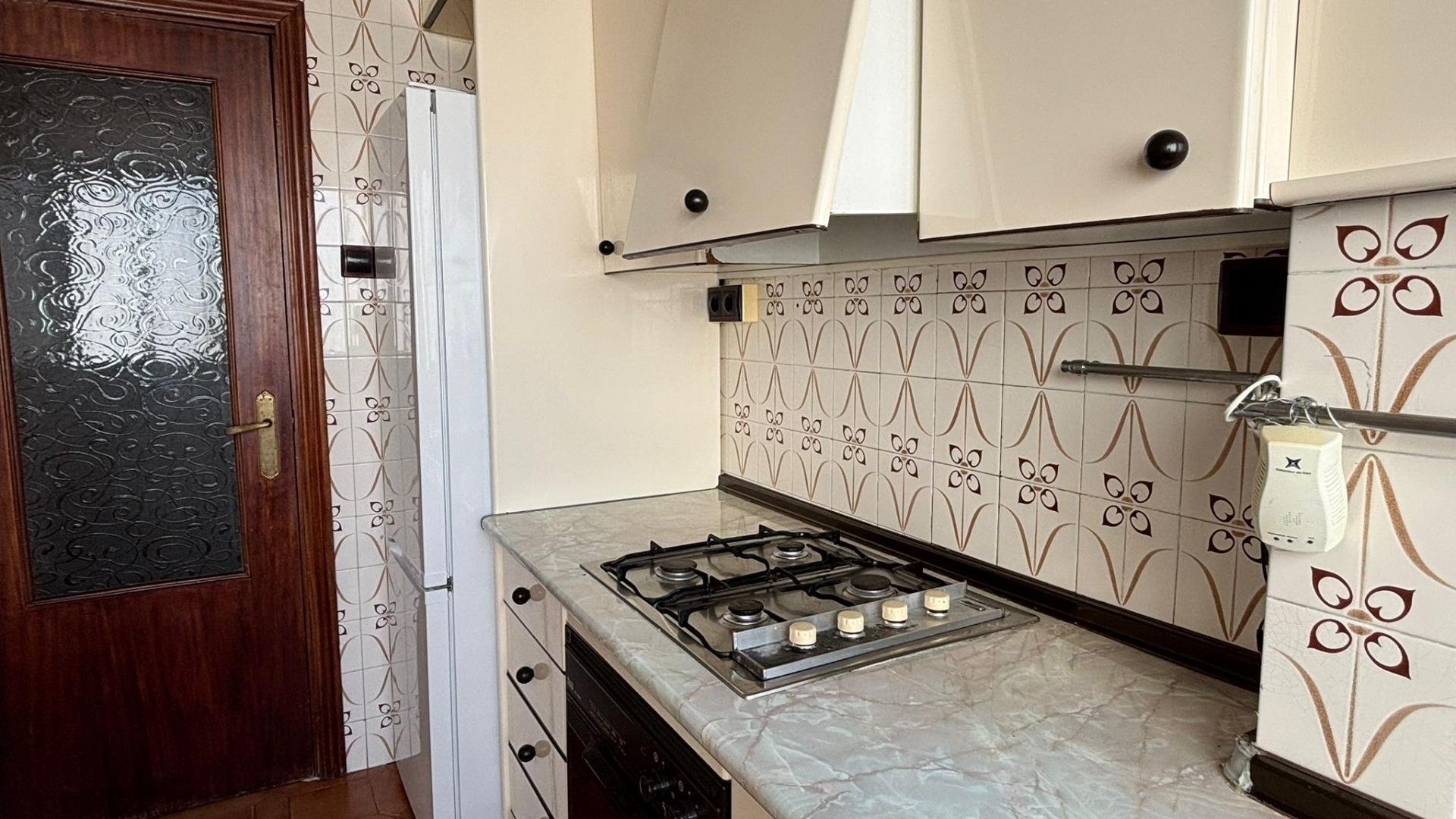 Stanza 82 m², Siviglia